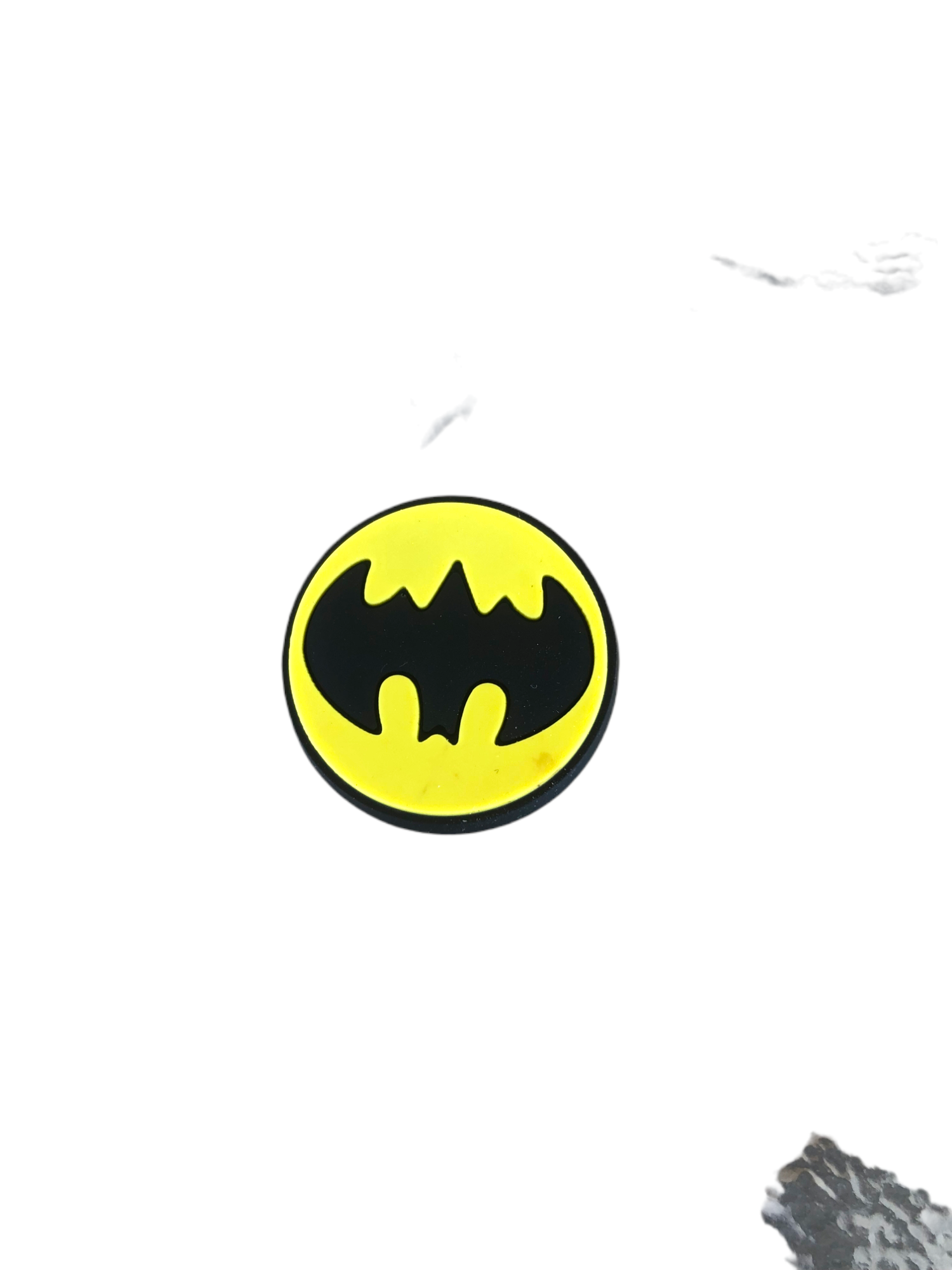 PhotoRoom-20230716_163211_36 Αξεσουάρ για Διακόσμηση Παπουτσιών Crocs Batman Logo Κίτρινο-Μαύρο 2 - Image 1